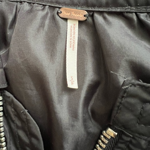 Free people black bomber jacket - Picture 3 of 3